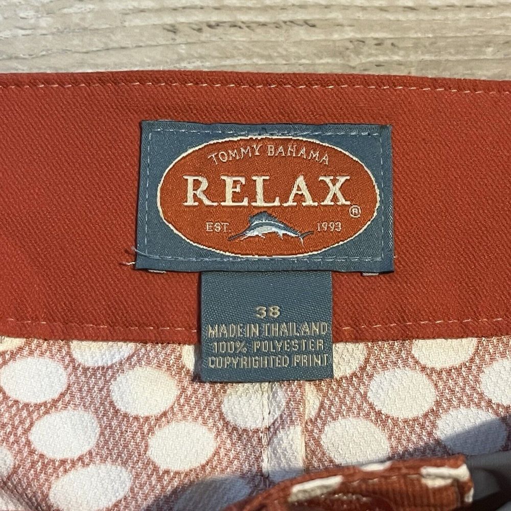 Tommy Bahama Relax Mens 38 Boardshorts Swim Trunks Abstract Print UN-lined - Picture 2 of 8